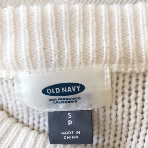 Old Navy Crew Neck Cable Knit Sweater S - Picture 3 of 3